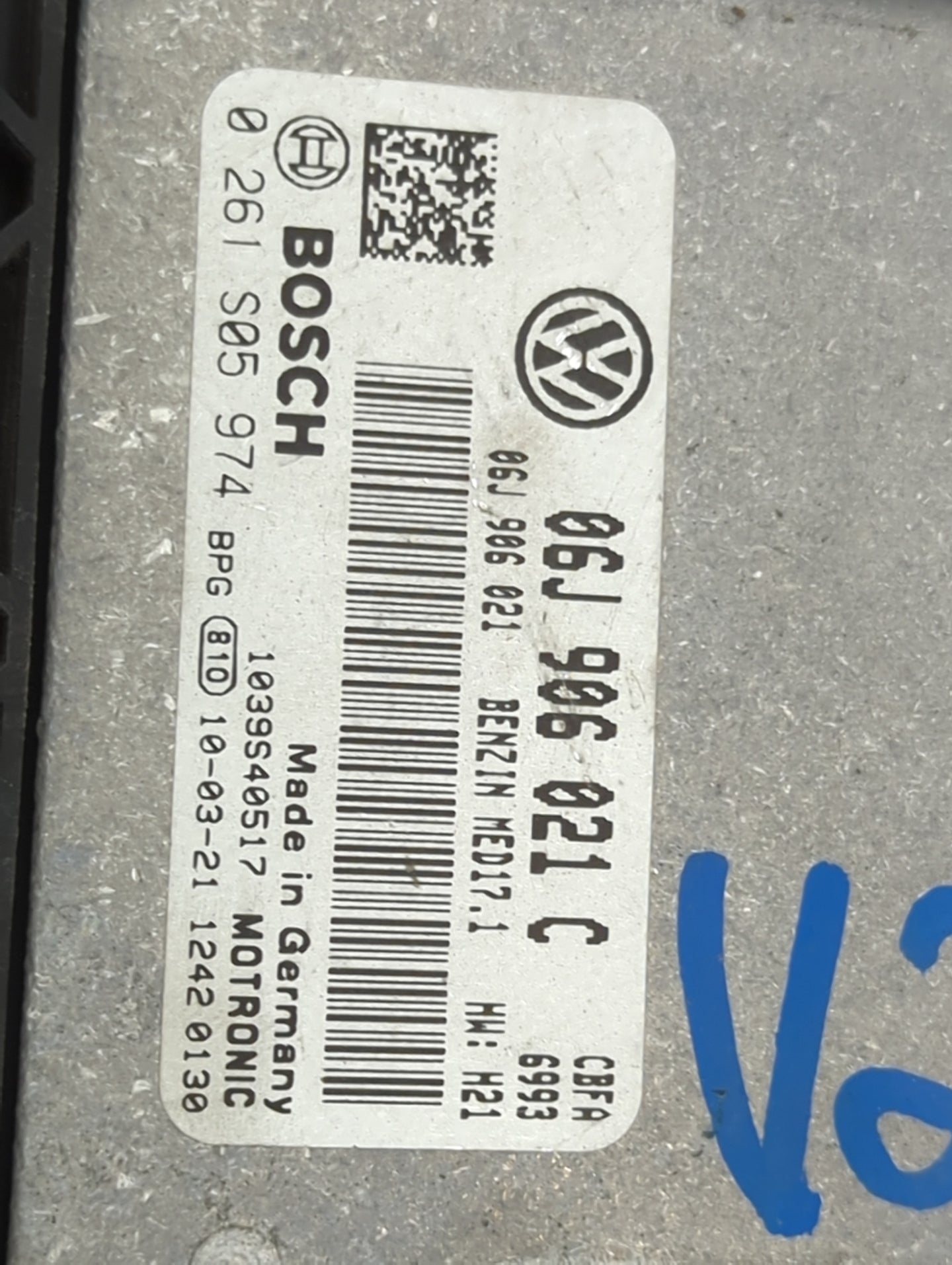 2010 Volkswagen Cc PCM Engine Control Computer ECU ECM PCU OEM P/N:06J906021C 0261S05974 Fits OEM Used Auto Parts - Oemuseda