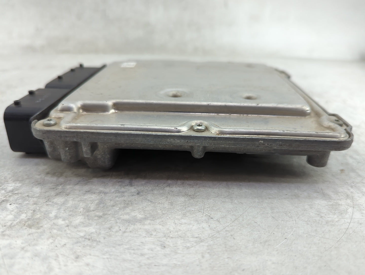 2010 Volkswagen Cc PCM Engine Control Computer ECU ECM PCU OEM P/N:06J906021C 0261S05974 Fits OEM Used Auto Parts - Oemuseda