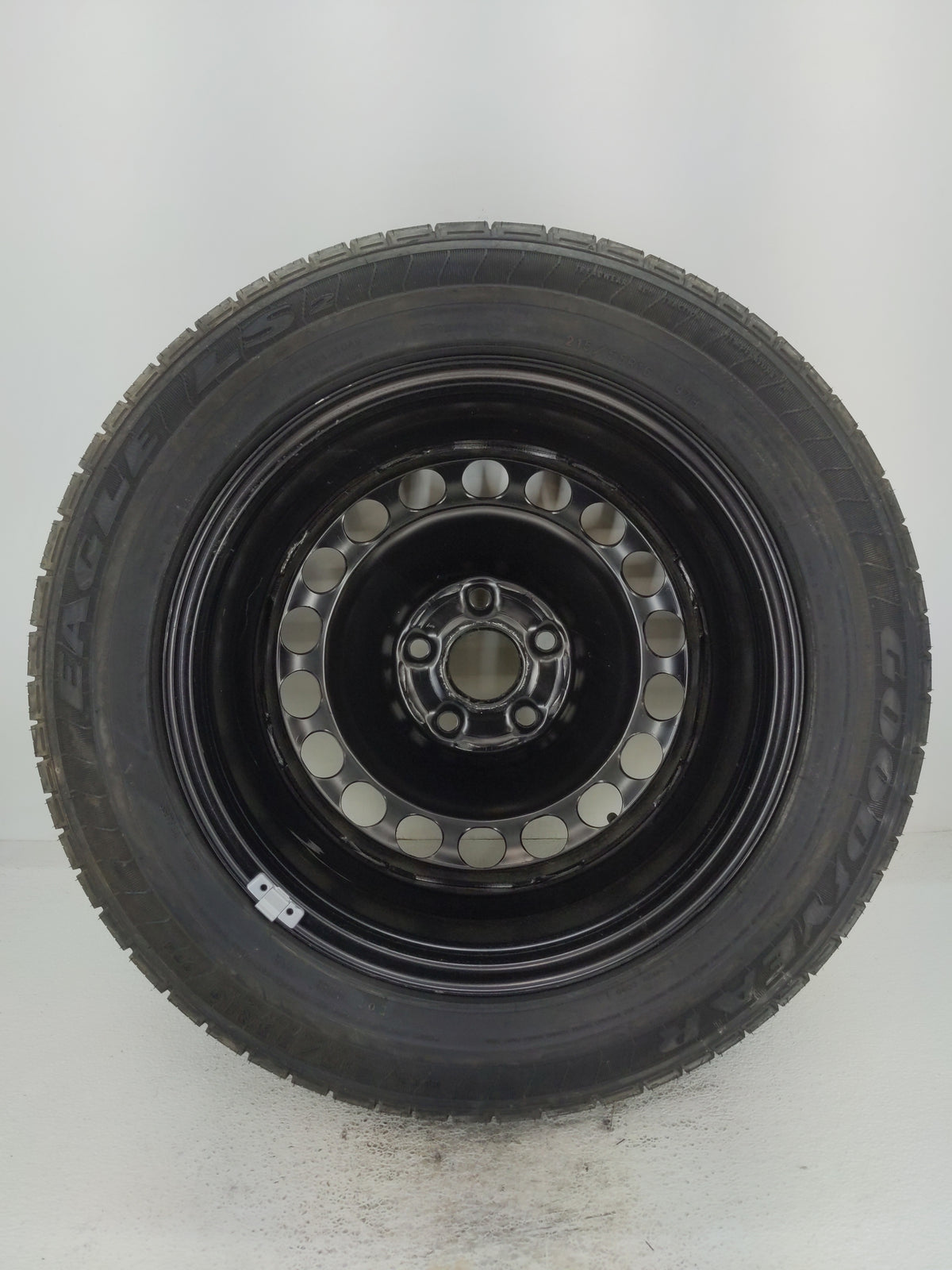 2009-2017 Volkswagen Cc Spare Donut Tire Wheel Rim Oem 1455327 - Oemusedautoparts1.com