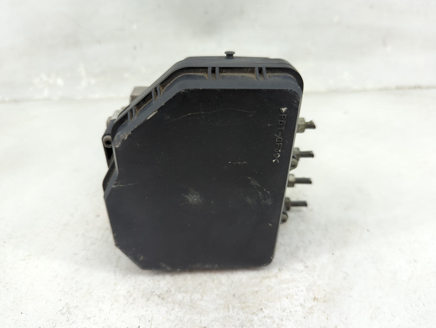 2009-2011 Volkswagen Cc ABS Pump Control Module Replacement P/N:4540-33400 89541-33301, 133000-8310 Fits Fits 2009 2010 2011