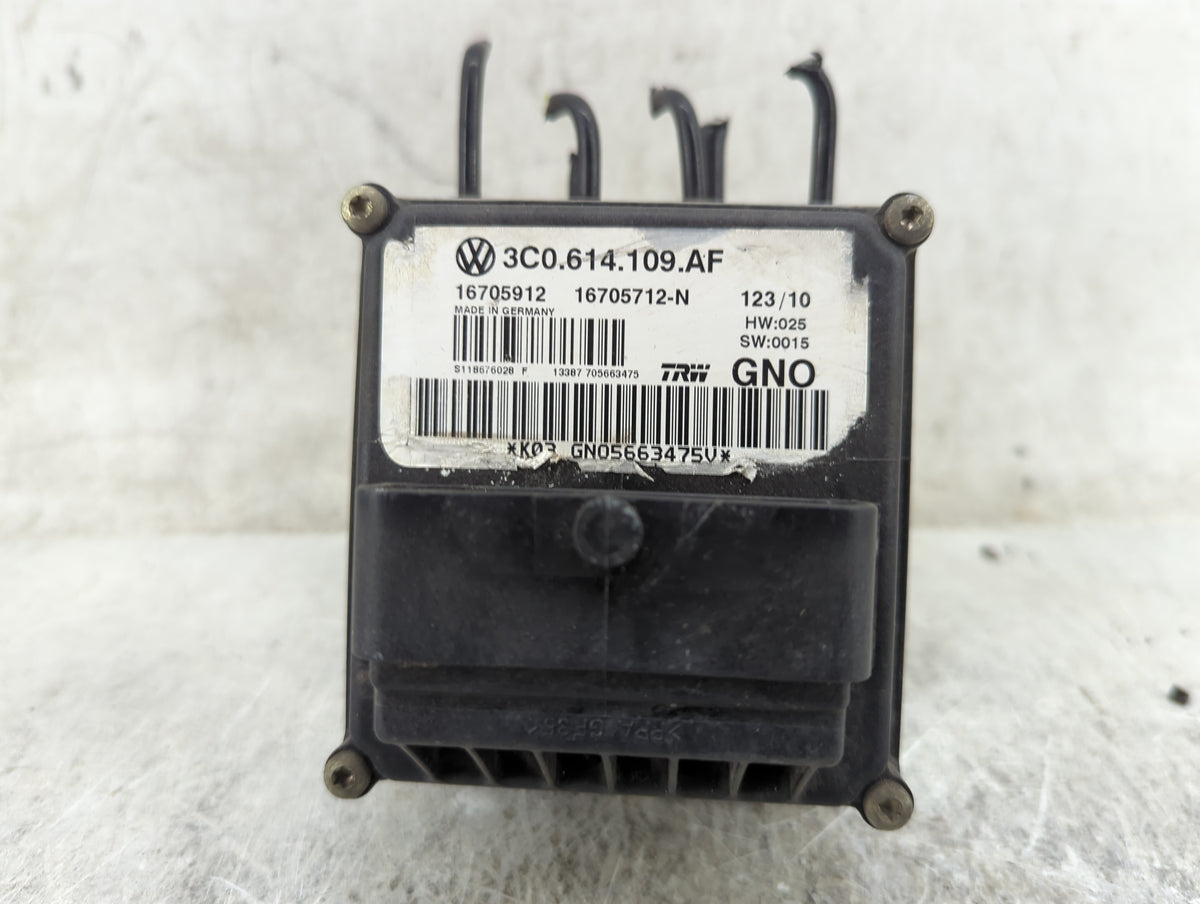 2009-2011 Volkswagen Cc Anti-Lock Brake ABS Pump Module Actuator OEM P/N:3C0.614.109.AF 16705912 Fits Fits 2009 2010 2011 OE