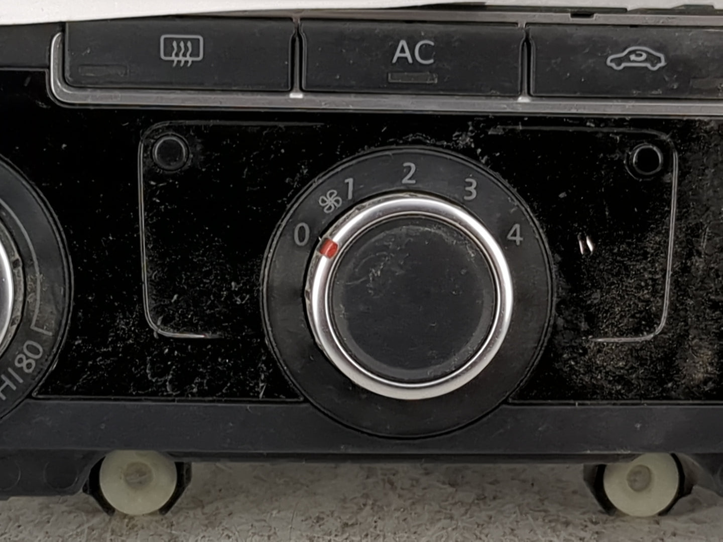 2009-2010 Volkswagen Cc Climate Control Module Temperature AC/Heater Replacement P/N:3C8907336AJ 5HB009751-27 Fits Fits 2009