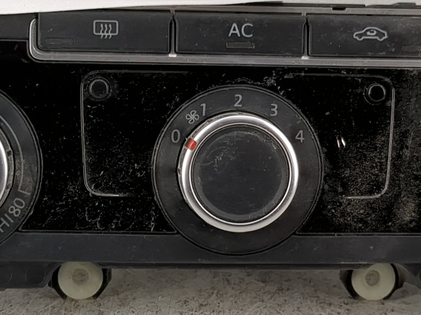 2009-2010 Volkswagen Cc Climate Control Module Temperature AC/Heater Replacement P/N:3C8907336AJ 5HB009751-27 Fits Fits 2009