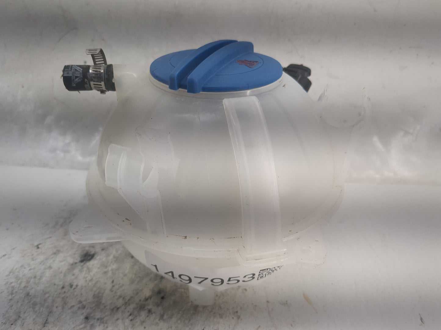 2009-2017 Volkswagen Cc Radiator Coolant Overflow Expansion Tank Bottle 1497953 - Oemusedautoparts1.com