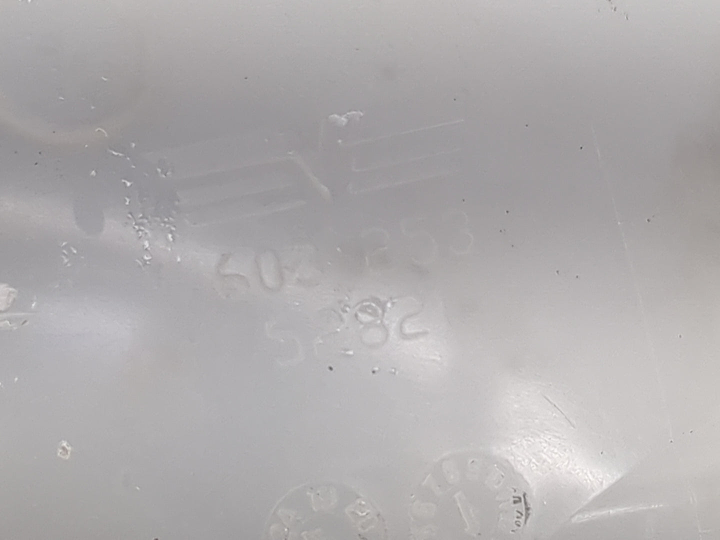 2009-2017 Volkswagen Cc Radiator Coolant Overflow Expansion Tank Bottle 1497953 - Oemusedautoparts1.com