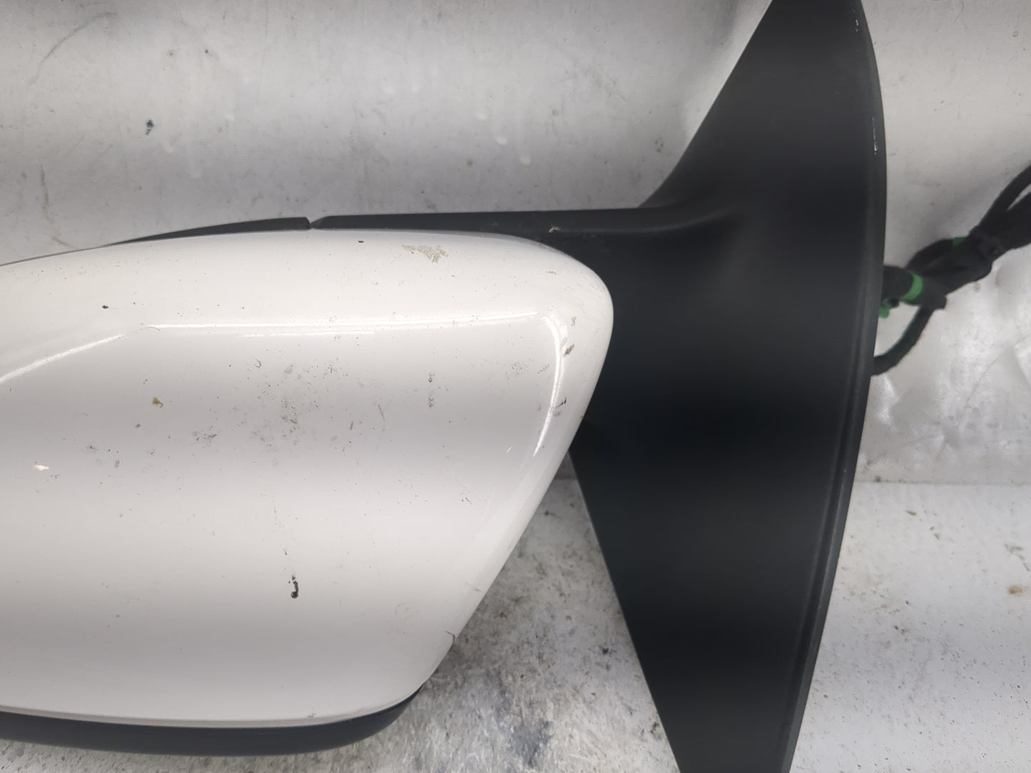 2009-2012 Volkswagen Cc Driver Side View Mirror - Left Door Mirror OEM Used - Oemusedautoparts1.com