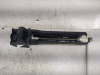 2010 Volkswagen Cc Spare Scissor Car Jack 1500090 - Oemusedautoparts1.com
