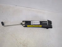 2010 Volkswagen Cc Spare Scissor Car Jack 1513182 - Oemusedautoparts1.com