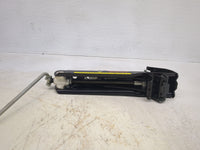 2010 Volkswagen Cc Spare Scissor Car Jack 1513182 - Oemusedautoparts1.com