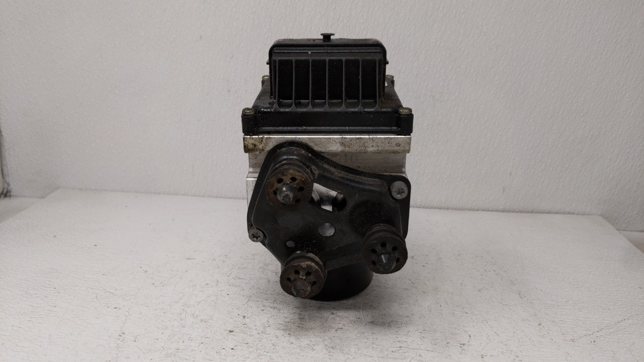 2009-2011 Volkswagen Cc ABS Pump Control Module Replacement P/N:3C0.614.109.A 3C0.614.109.AF Fits Fits 2009 2010 2011 OEM Us