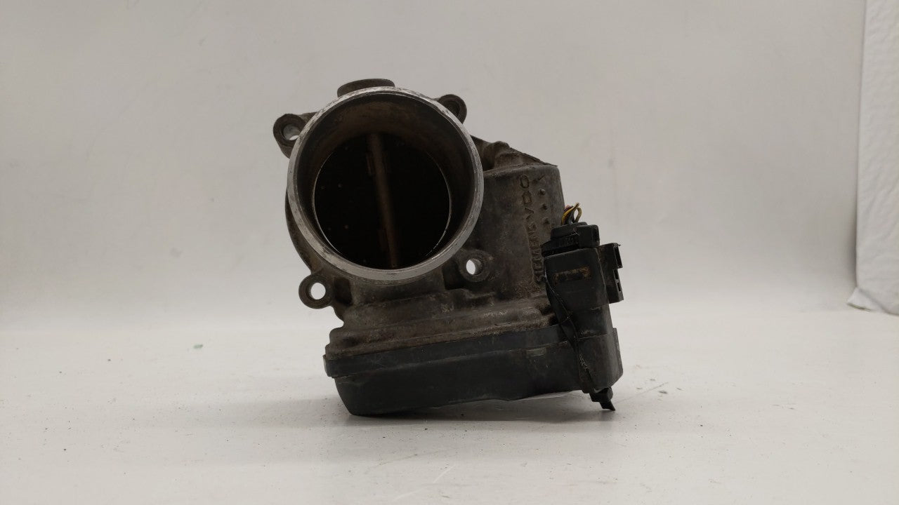 2009-2017 Volkswagen Cc Throttle Body P/N:E8-2103-0-09305-00485 06F 133 062 E Fits OEM Used Auto Parts - Oemusedautoparts1.c