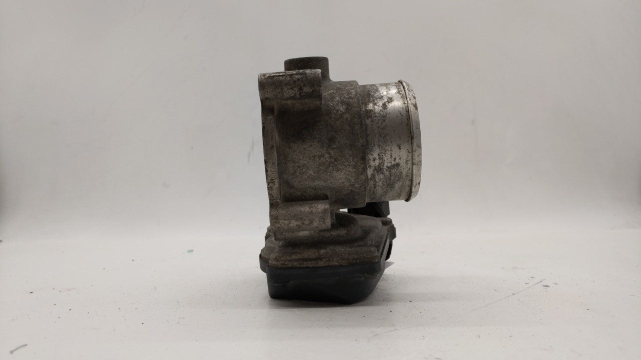 2009-2017 Volkswagen Cc Throttle Body P/N:E8-2103-0-09305-00485 06F 133 062 E Fits OEM Used Auto Parts - Oemusedautoparts1.c