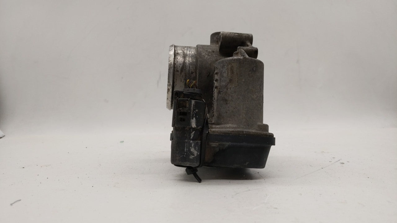 2009-2017 Volkswagen Cc Throttle Body P/N:E8-2103-0-09305-00485 06F 133 062 E Fits OEM Used Auto Parts - Oemusedautoparts1.c