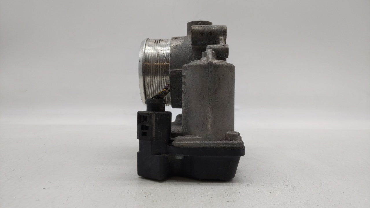 2009-2017 Volkswagen Cc Throttle Body P/N:E8-2103-0-09305-00485 06F 133 062 E Fits OEM Used Auto Parts - Oemusedautoparts1.c