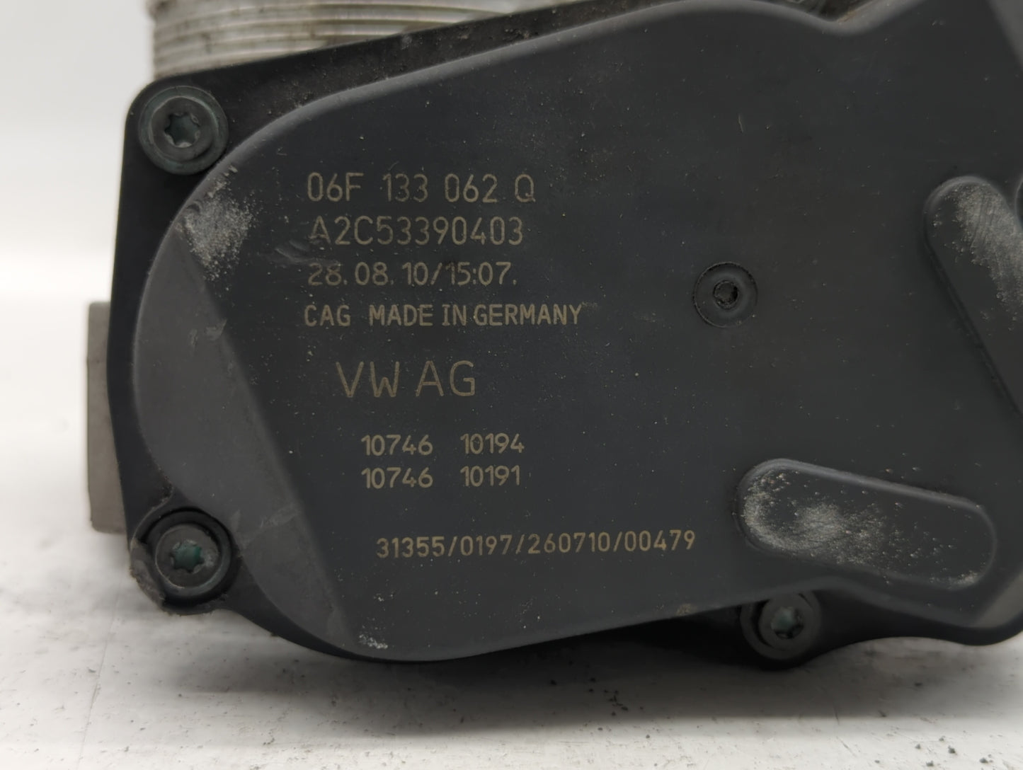 2009-2017 Volkswagen Cc Throttle Body P/N:06F 133 062 G 06F 133 062 Q Fits OEM Used Auto Parts - Oemusedautoparts1.com