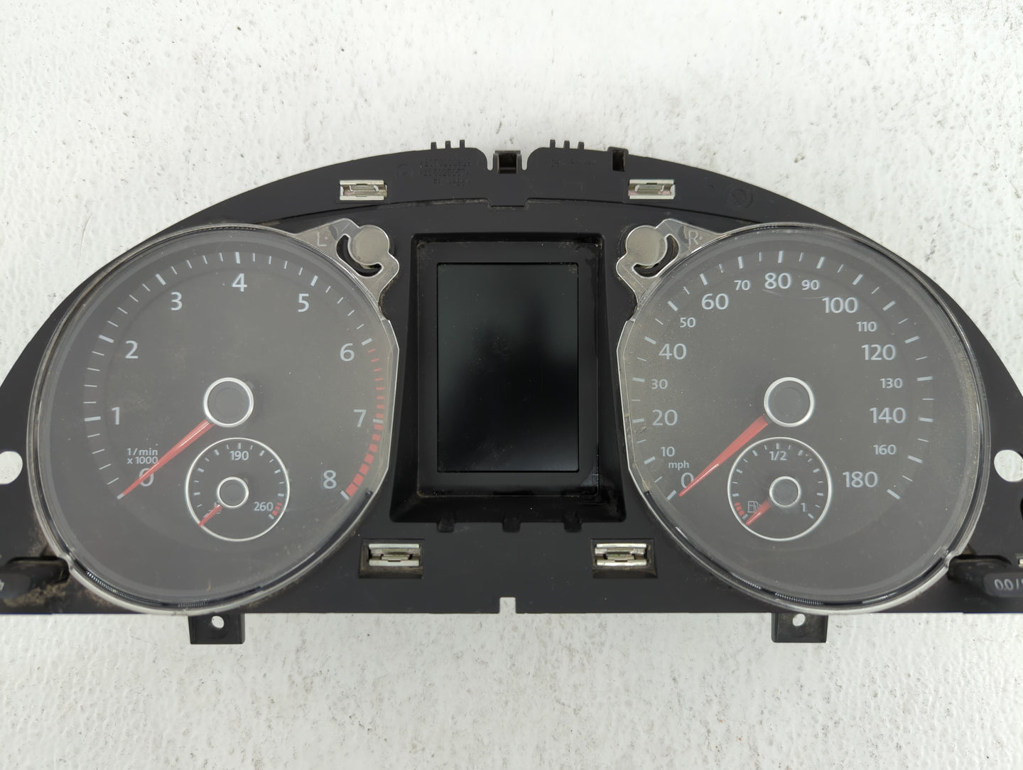2010-2011 Volkswagen Cc Instrument Cluster Speedometer Gauges P/N:3C8 920 970 M 3C8920970M Fits Fits 2010 2011 OEM Used Auto