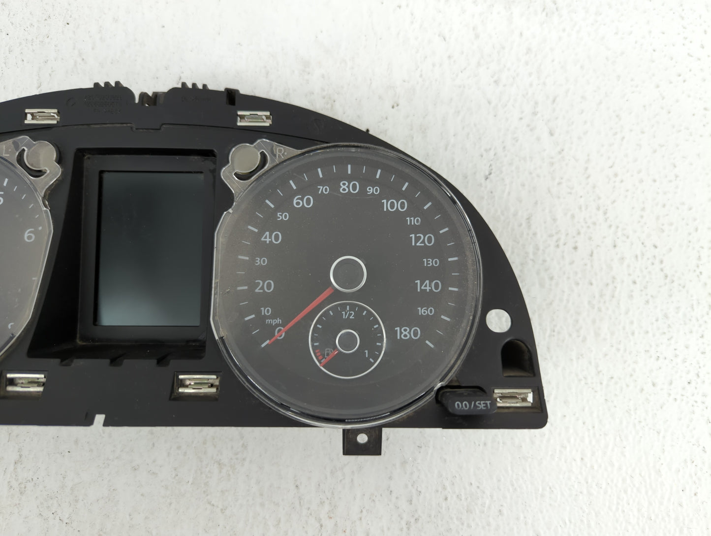 2010-2011 Volkswagen Cc Instrument Cluster Speedometer Gauges P/N:3C8 920 970 M 3C8920970M Fits Fits 2010 2011 OEM Used Auto