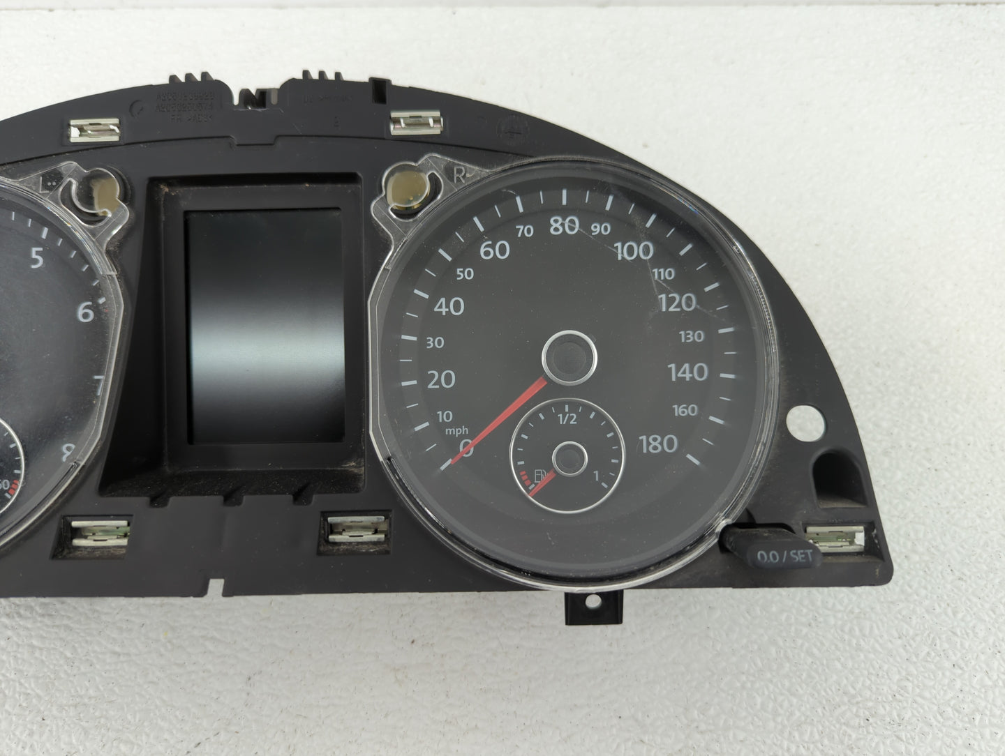 2010 Volkswagen Cc Instrument Cluster Speedometer Gauges P/N:3C8920 970M Fits OEM Used Auto Parts - Oemusedautoparts1.com