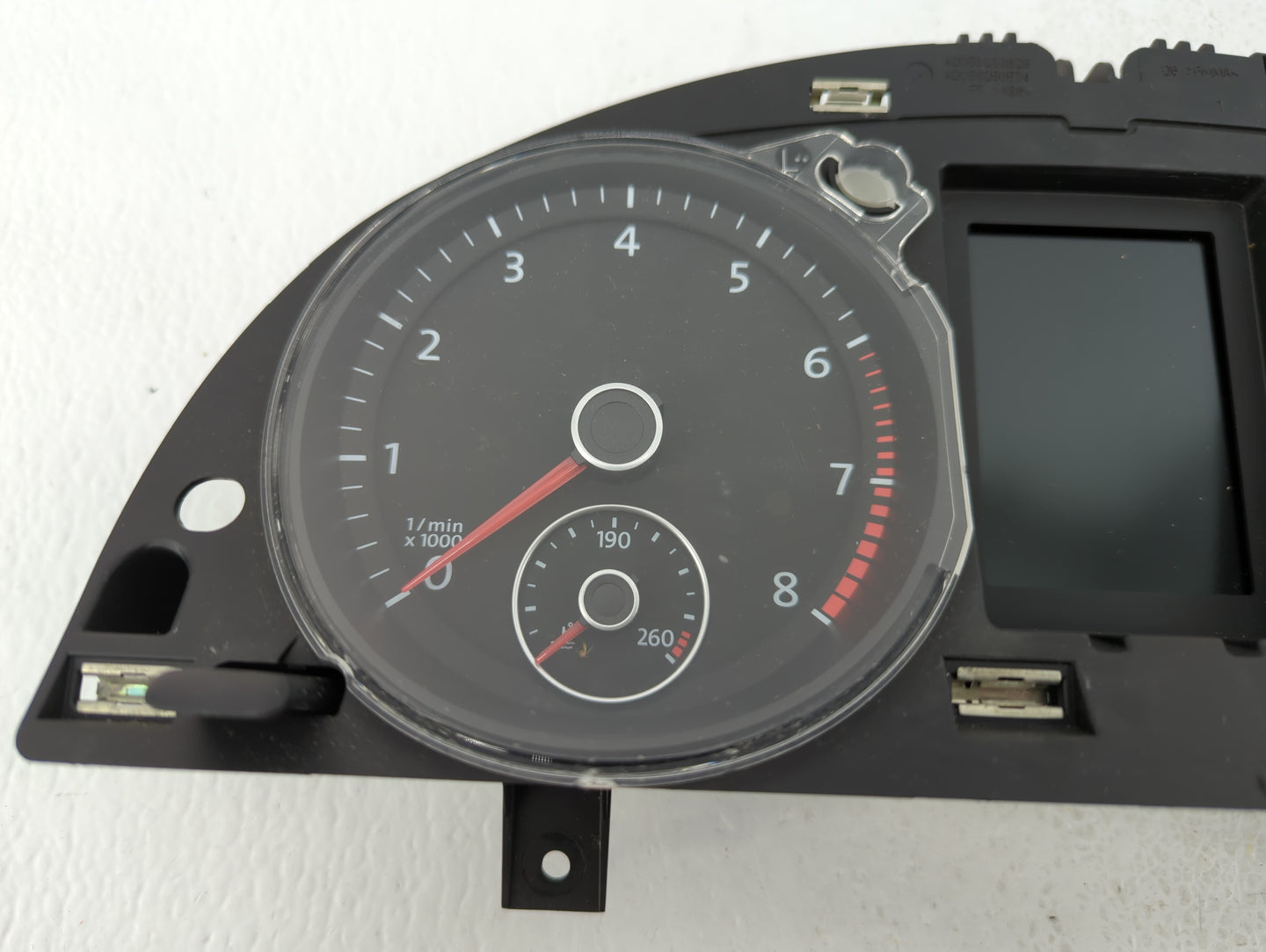 2010-2011 Volkswagen Cc Instrument Cluster Speedometer Gauges P/N:3C8 920 970 M 3C8920970M Fits Fits 2010 2011 OEM Used Auto