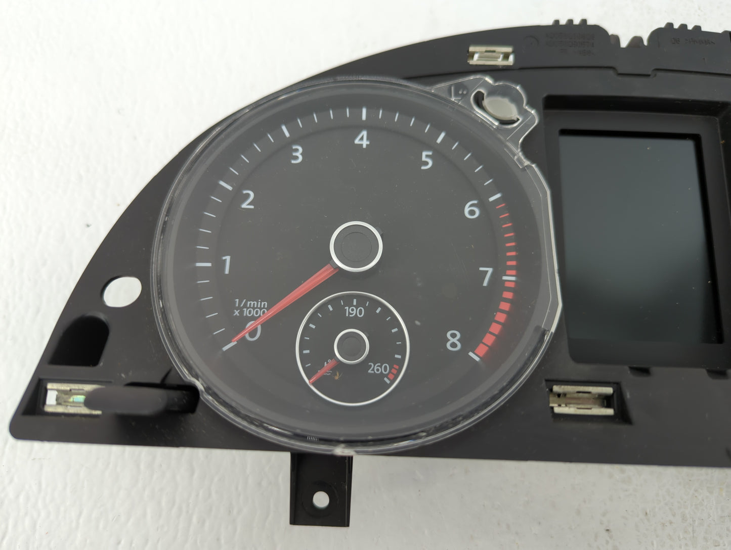 2010-2011 Volkswagen Cc Instrument Cluster Speedometer Gauges P/N:3C8 920 970 M 3C8920970M Fits Fits 2010 2011 OEM Used Auto