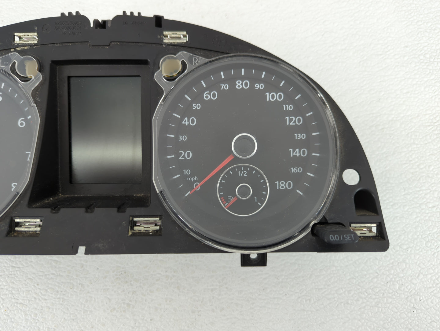 2009-2010 Volkswagen Cc Instrument Cluster Speedometer Gauges P/N:A2C53356114 Fits Fits 2009 2010 OEM Used Auto Parts - Oemu