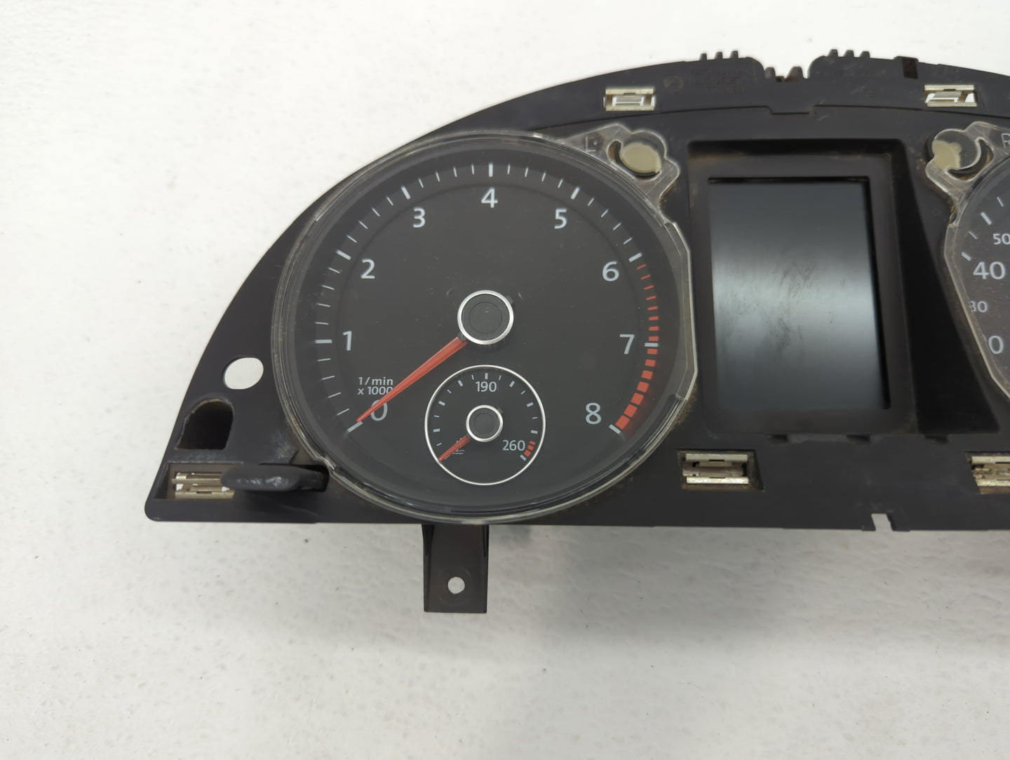 2010-2011 Volkswagen Cc Instrument Cluster Speedometer Gauges P/N:3C8 920 970 M 3C8920970M Fits Fits 2010 2011 OEM Used Auto