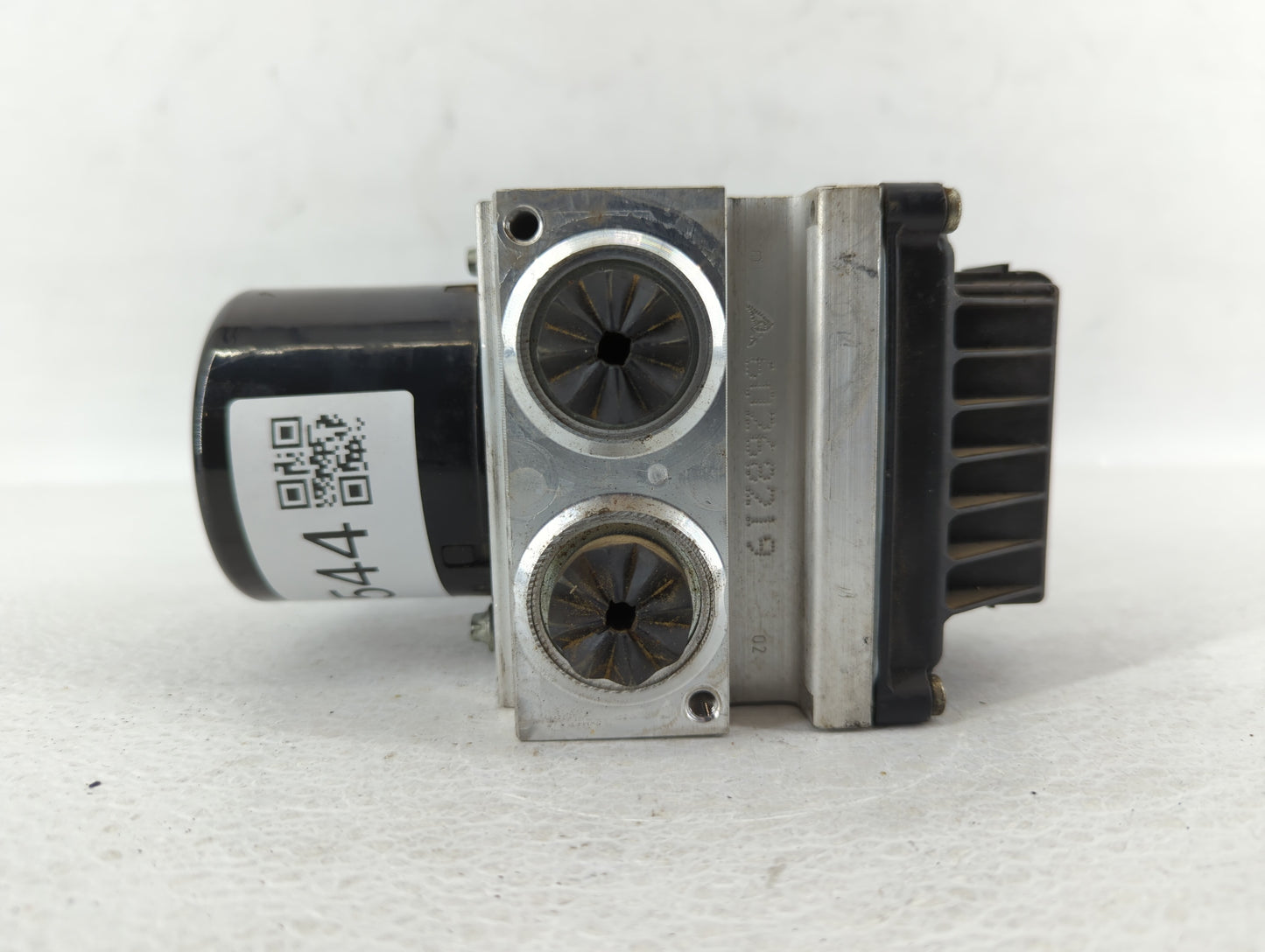 2009-2011 Volkswagen Cc ABS Pump Control Module Replacement P/N:3C0 614 109 AF Fits Fits 2009 2010 2011 OEM Used Auto Parts 