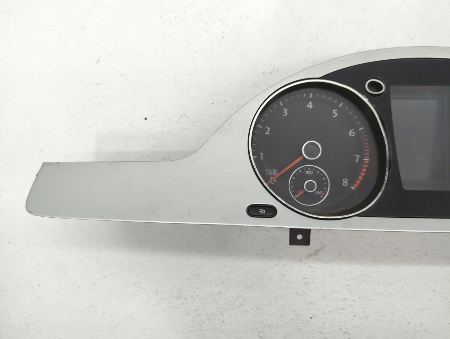2009-2010 Volkswagen Cc Instrument Cluster Speedometer Gauges P/N:3C8920 970J A2C53356114 Fits Fits 2009 2010 OEM Used Auto 
