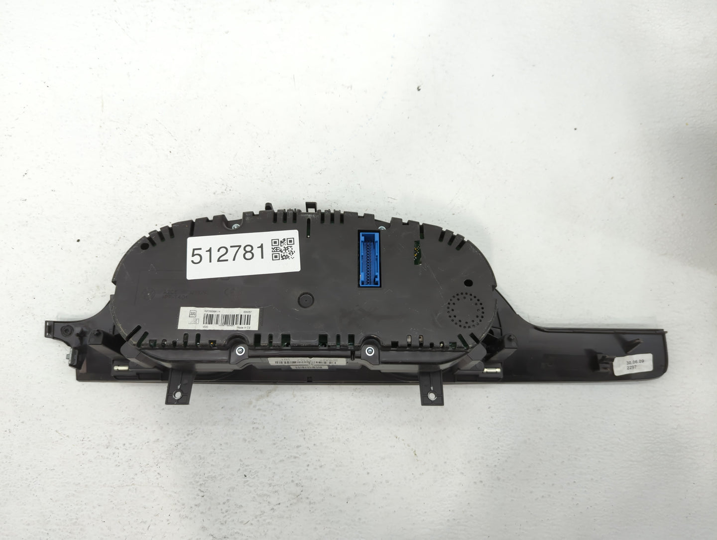 2009-2010 Volkswagen Cc Instrument Cluster Speedometer Gauges P/N:3C8920 970J A2C53356114 Fits Fits 2009 2010 OEM Used Auto 