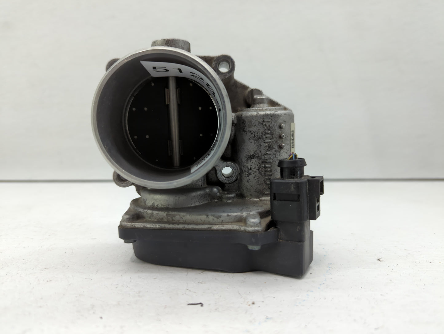 2009-2017 Volkswagen Cc Throttle Body P/N:06F 133 062 Q 06F 133 062 J Fits OEM Used Auto Parts - Oemusedautoparts1.com