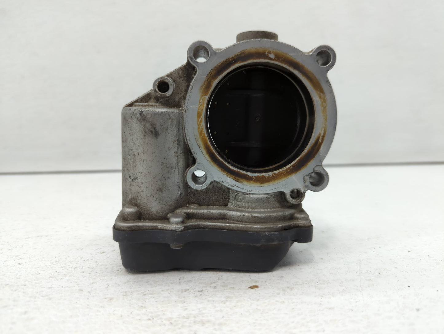 2009-2017 Volkswagen Cc Throttle Body P/N:06F 133 062 J Fits OEM Used Auto Parts - Oemusedautoparts1.com