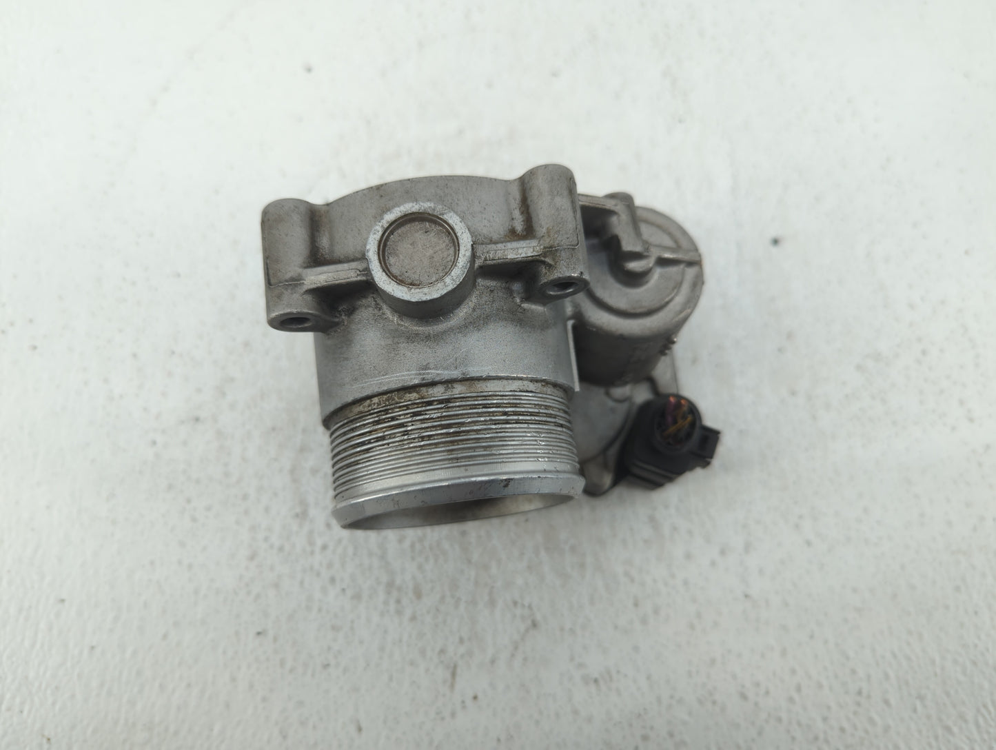 2009-2017 Volkswagen Cc Throttle Body P/N:06F 133 062 J Fits OEM Used Auto Parts - Oemusedautoparts1.com