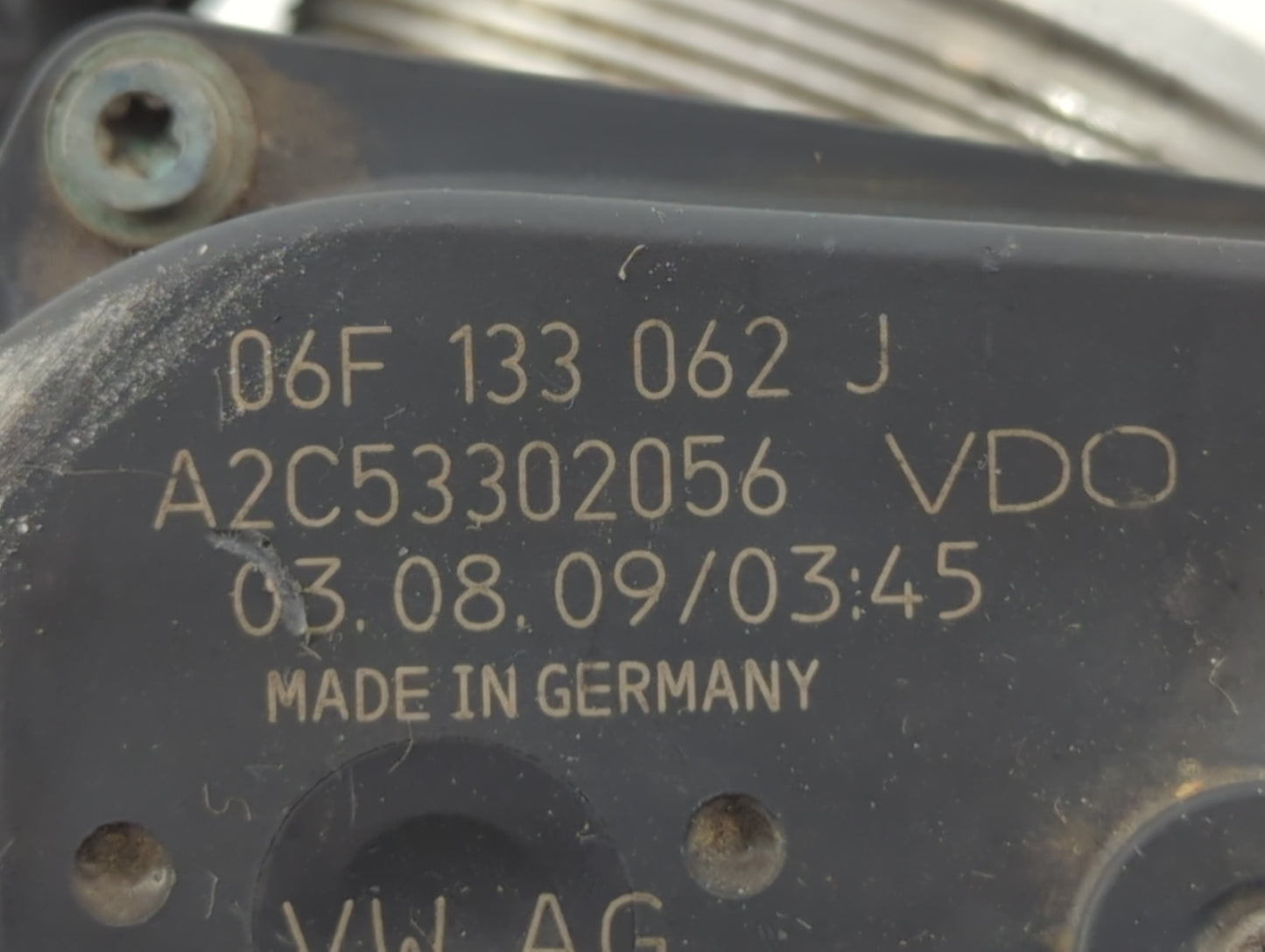 2009-2017 Volkswagen Cc Throttle Body P/N:06F 133 062 J Fits OEM Used Auto Parts - Oemusedautoparts1.com