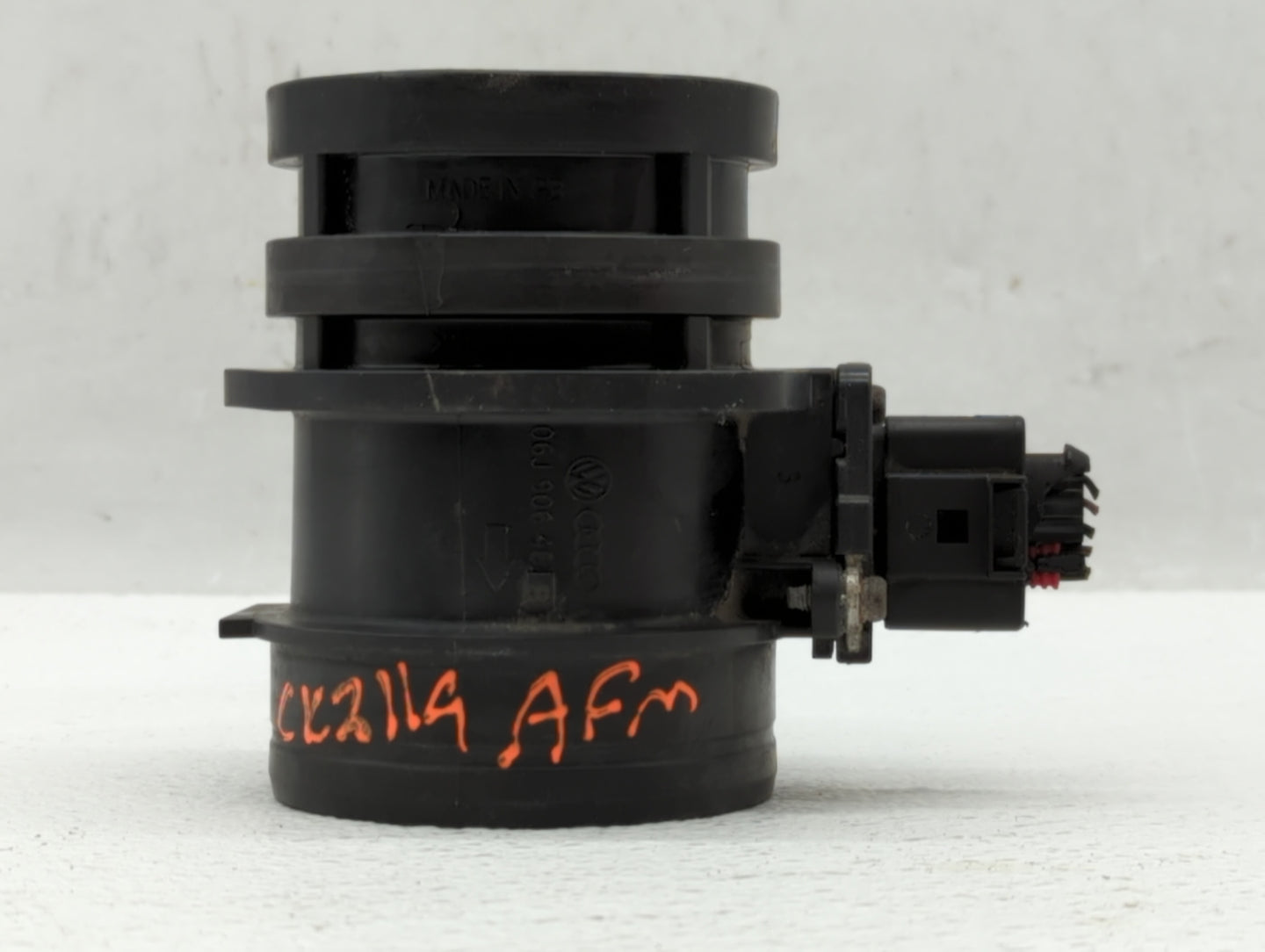 2009-2017 Volkswagen Cc Mass Air Flow Meter Maf 555471 - Oemusedautoparts1.com
