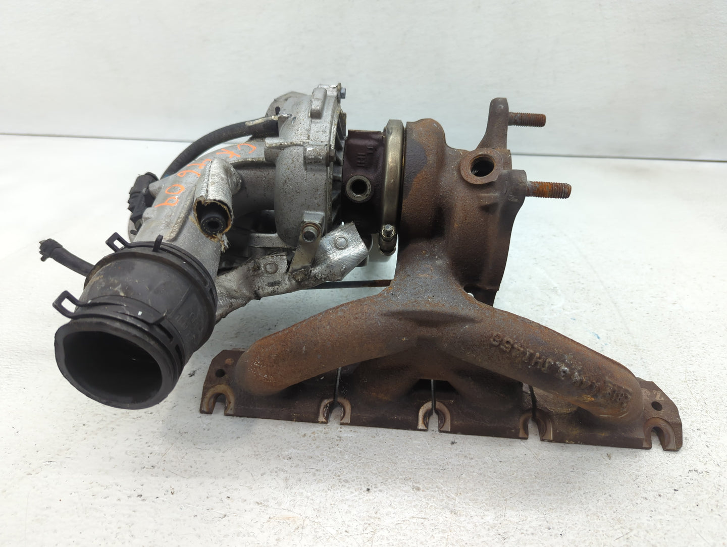 2010-2017 Volkswagen Cc Turbocharger Exhaust Manifold With Turbo Charger - Oemusedautoparts1.com