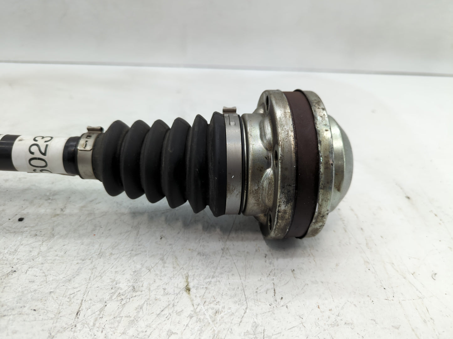 2009-2017 Volkswagen Cc Axle Shaft Front Driver Cv C/v 602377 - Oemusedautoparts1.com