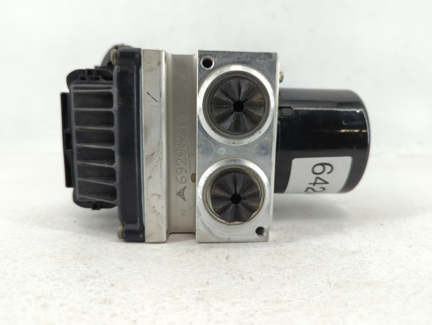 2009-2011 Volkswagen Cc ABS Pump Control Module Replacement P/N:3C0 614 109 AF Fits Fits 2009 2010 2011 OEM Used Auto Parts 