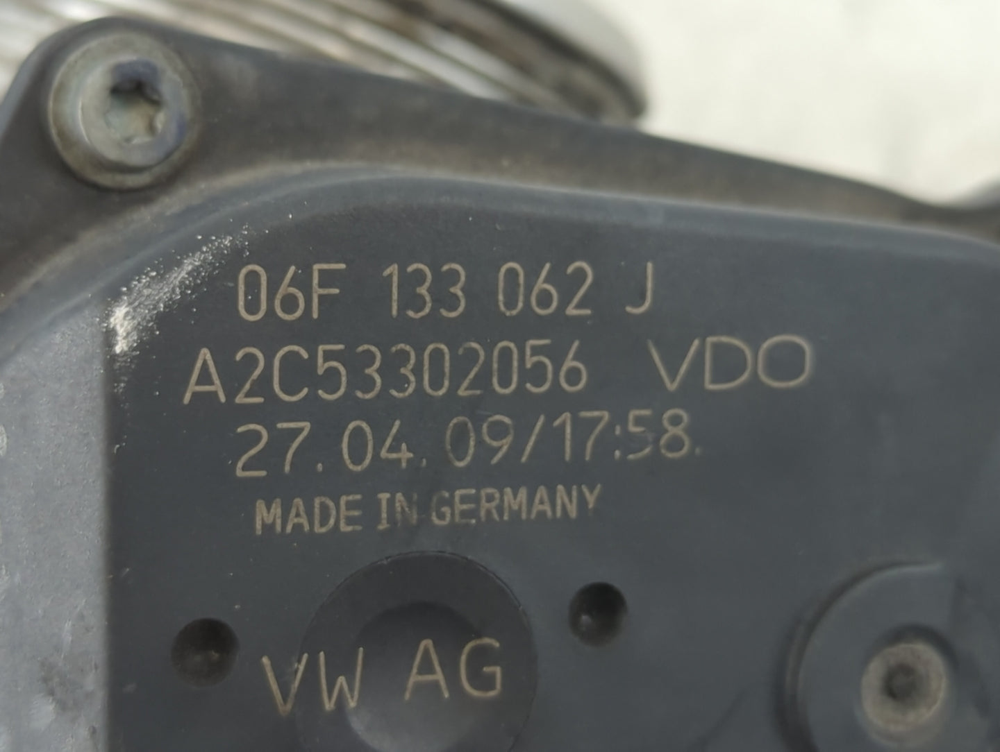 2009-2017 Volkswagen Cc Throttle Body P/N:06F 133 062 J Fits OEM Used Auto Parts - Oemusedautoparts1.com