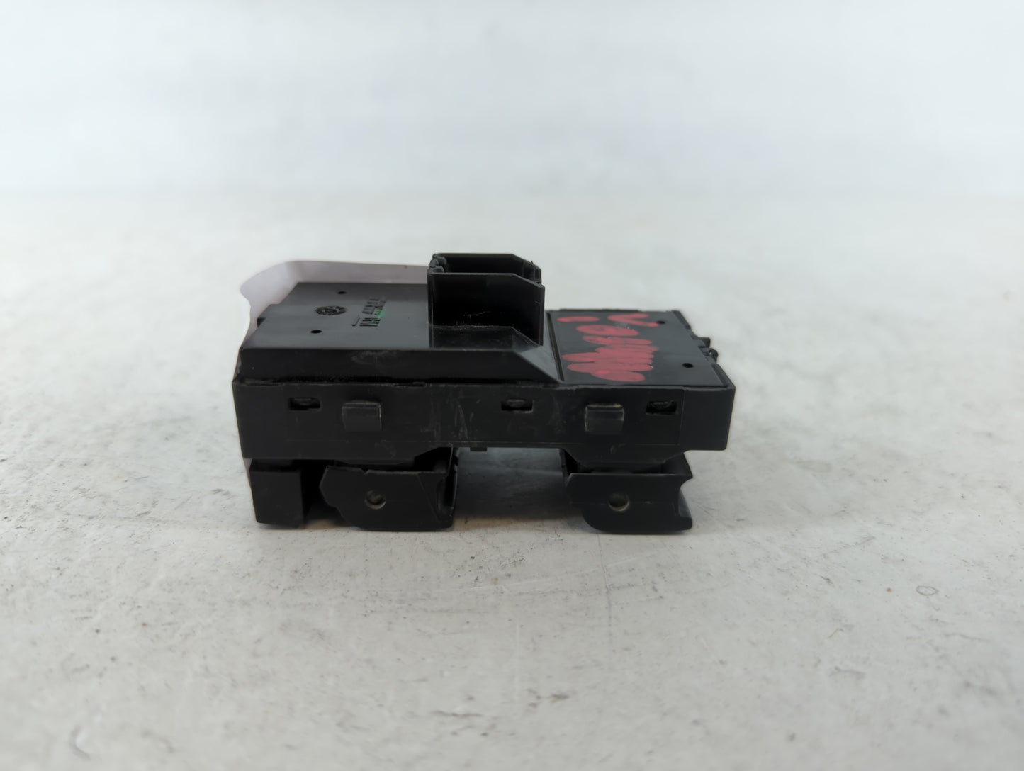 2009-2017 Volkswagen Cc Master Power Window Switch Replacement Driver Side Left Fits OEM Used Auto Parts - Oemusedautoparts1