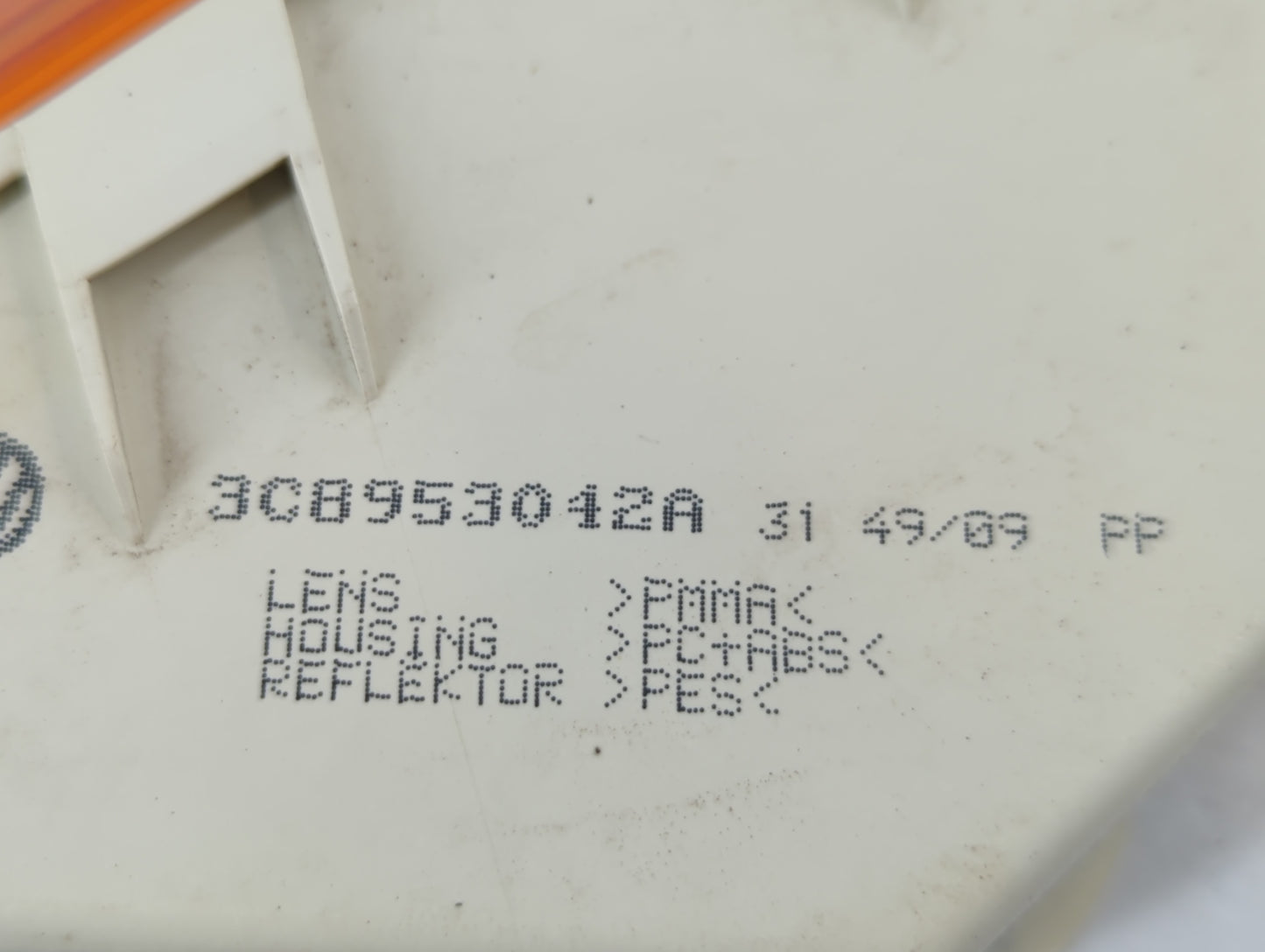 2009-2012 Volkswagen Cc Passenger Right Oem Front Light Lamp - Oemusedautoparts1.com