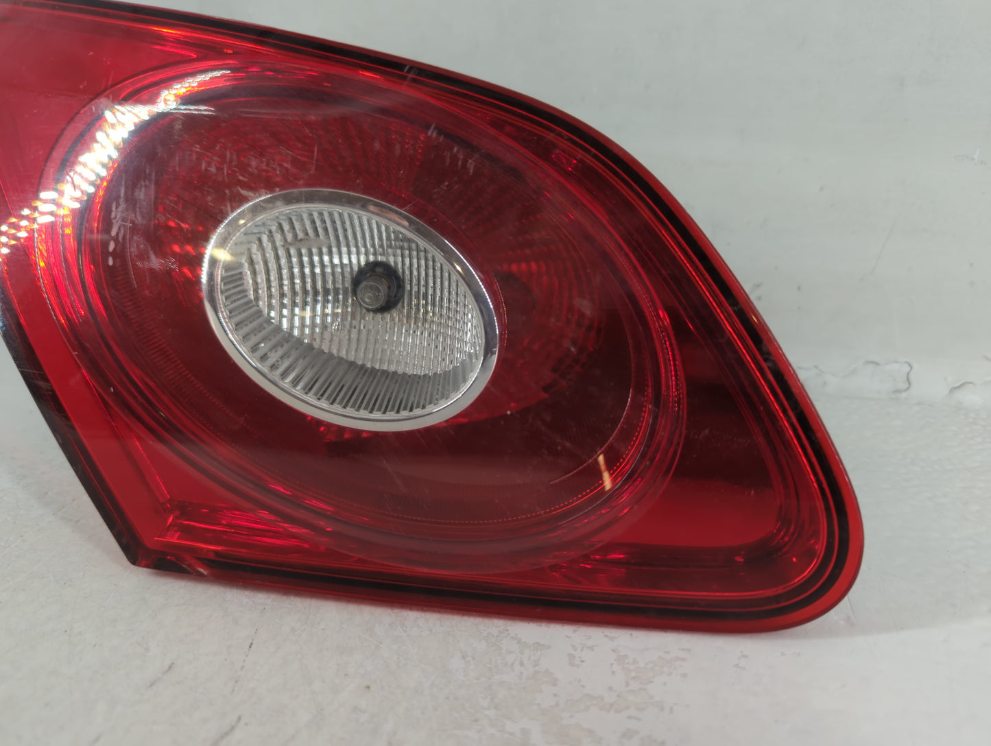 2010 Volkswagen Cc Tail Light Assembly Driver Left OEM P/N:308945093F A 020210 Fits Fits 2006 2007 OEM Used Auto Parts - Oem