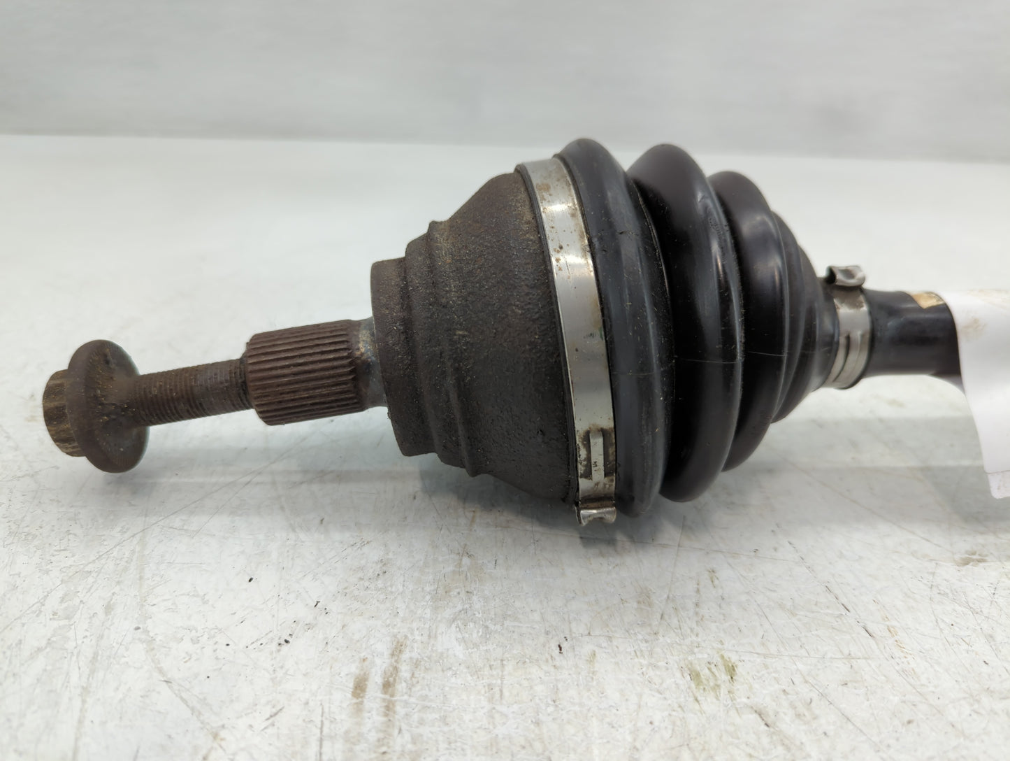 2009-2010 Volkswagen Cc Axle Shaft Front Driver Cv C/v 738533 - Oemusedautoparts1.com