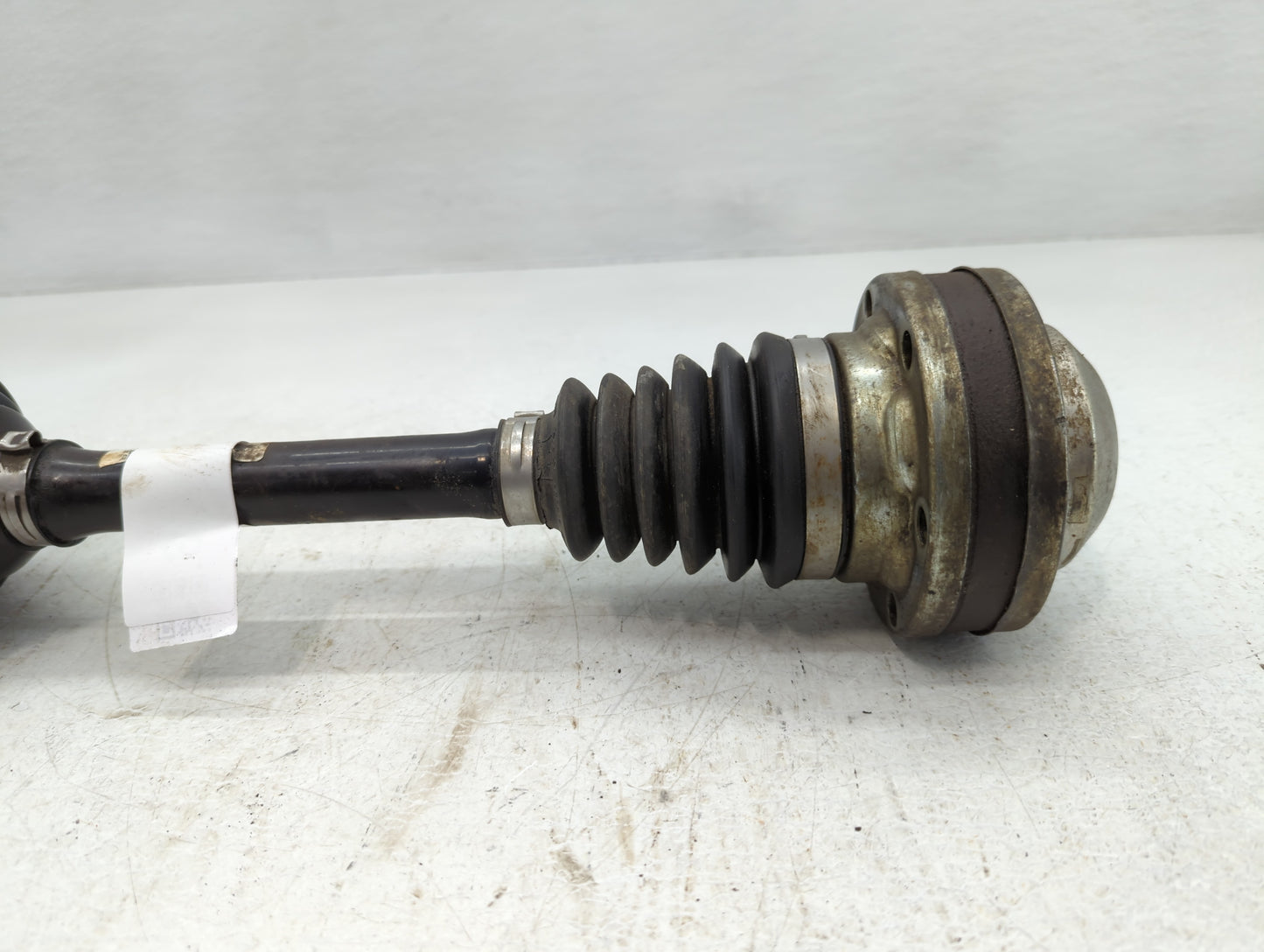2009-2010 Volkswagen Cc Axle Shaft Front Driver Cv C/v - Oemusedautoparts1.com