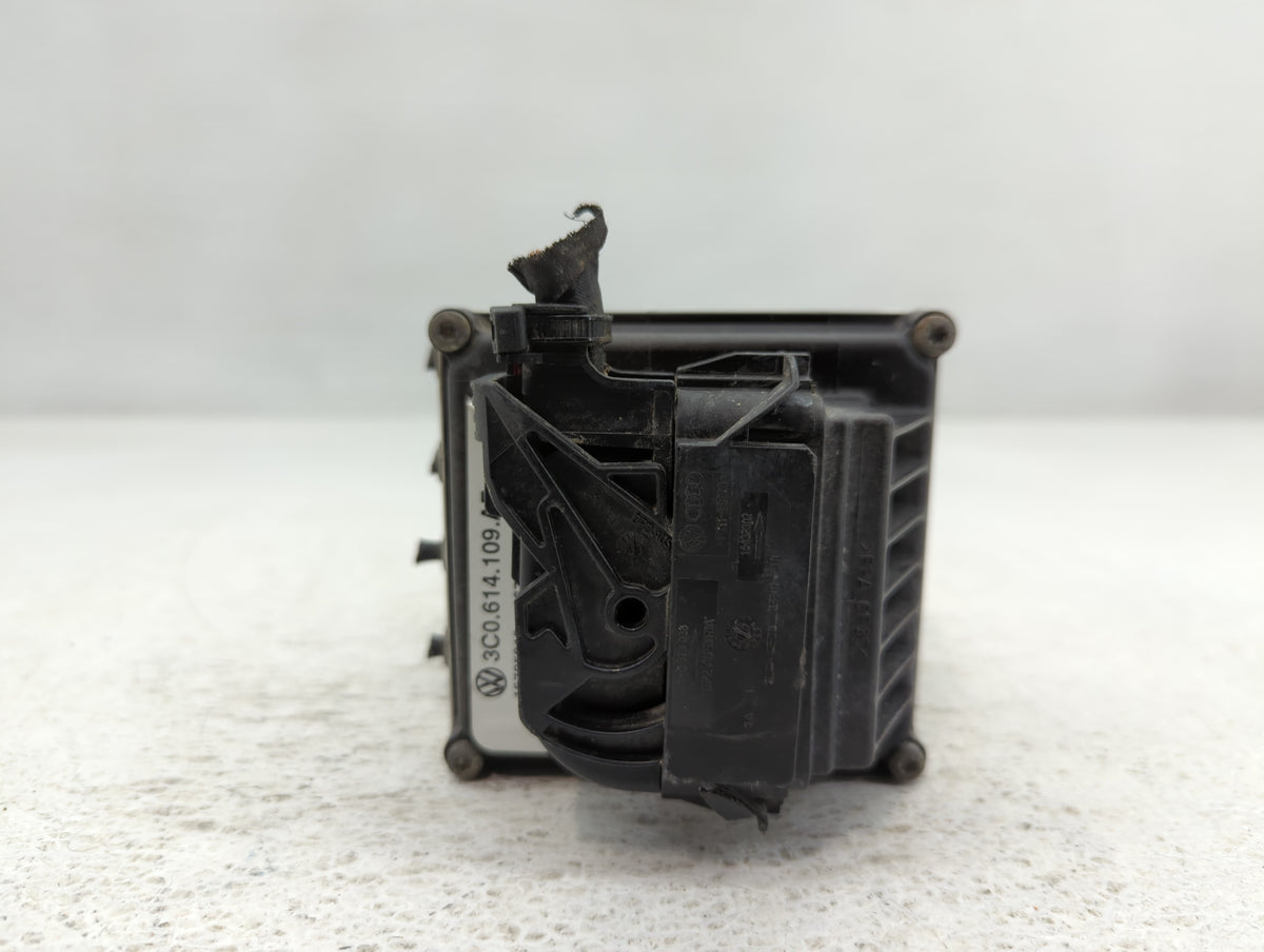 2009-2011 Volkswagen Cc Anti-Lock Brake ABS Pump Module Actuator OEM P/N:HC91602602DEK Fits Fits 2009 2010 2011 OEM Used Aut