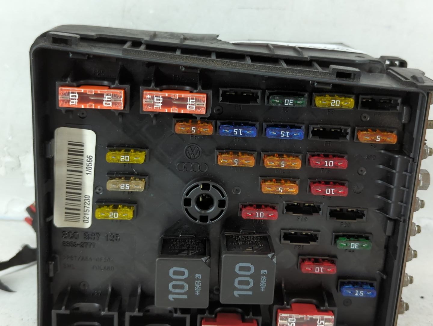 2009-2012 Volkswagen Cc Fusebox Fuse Box Panel Relay Module P/N:3C0 987 125 Fits Fits 2009 2010 2011 2012 OEM Used Auto Part