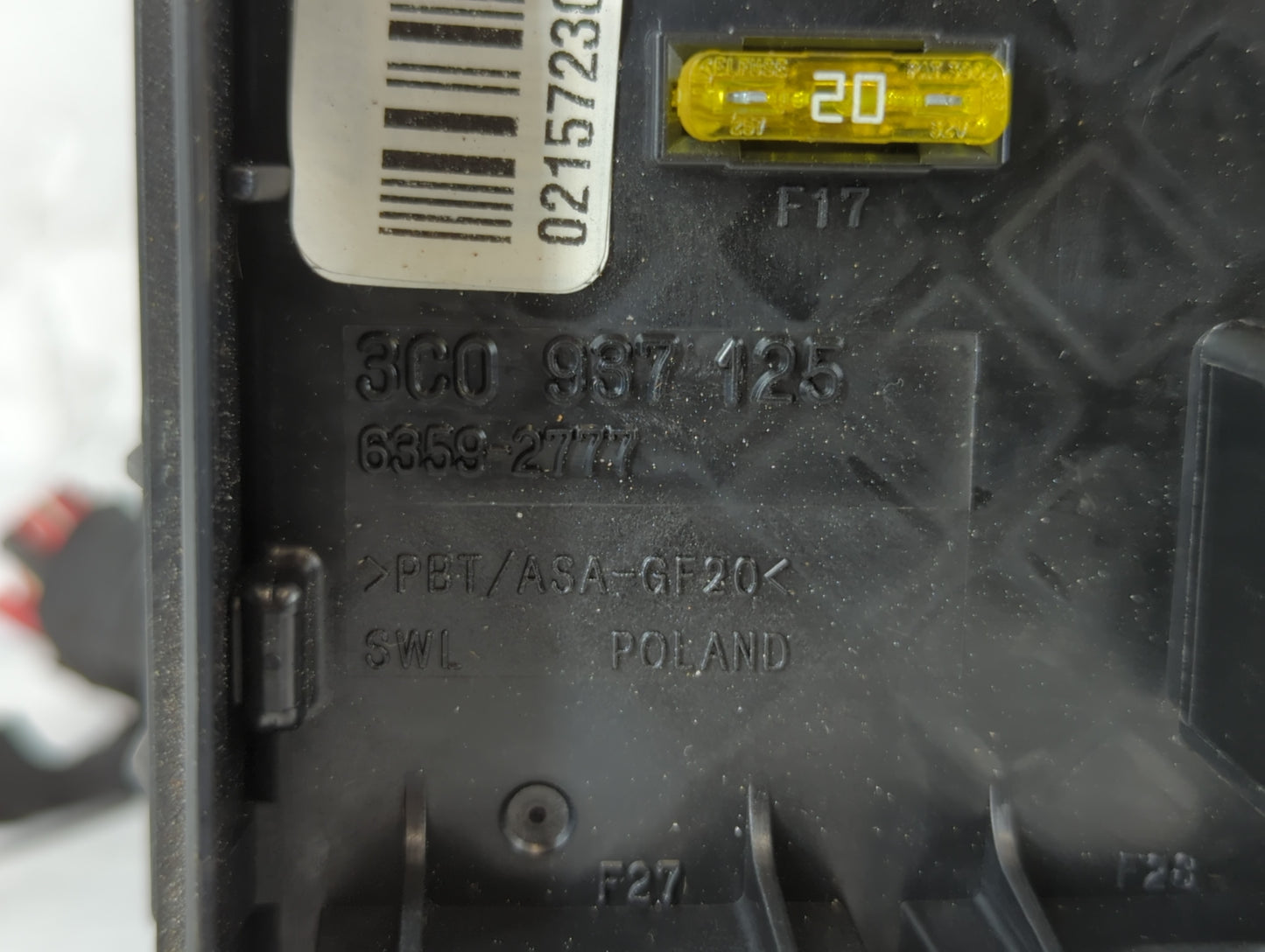 2009-2012 Volkswagen Cc Fusebox Fuse Box Panel Relay Module P/N:3C0 987 125 Fits Fits 2009 2010 2011 2012 OEM Used Auto Part