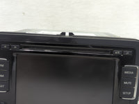 2010-2011 Volkswagen Eos Radio AM FM Cd Player Receiver Replacement P/N:1K0035180AC 28242585 Fits OEM Used Auto Parts - Oemu