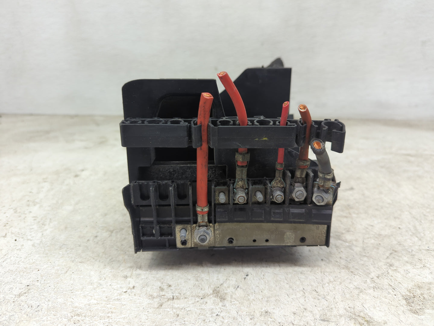 2007-2011 Volkswagen Eos Fusebox Fuse Box Panel Relay Module Fits Fits 2007 2008 2009 2010 2011 OEM Used Auto Parts - Oemuse
