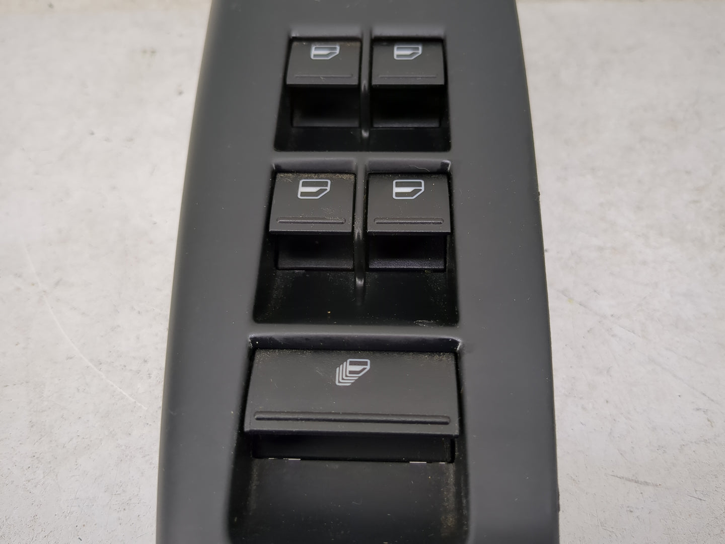 2007-2011 Volkswagen Eos Master Power Window Switch Replacement Driver Side Left P/N:1Q0959873B Fits OEM Used Auto Parts - O