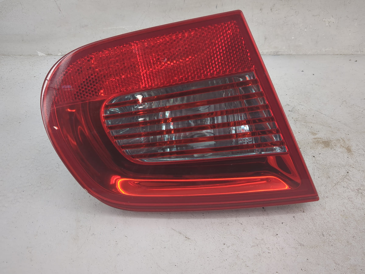 2007-2011 Volkswagen Eos Driver Left Side Deck Lid Mounted Tail Light 1520079 - Oemusedautoparts1.com